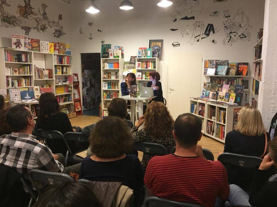 Presentación de “La memoria del alambre” de Bárbara Blasco en la Librería Bartleby (18/10/2018) con María Bastarós