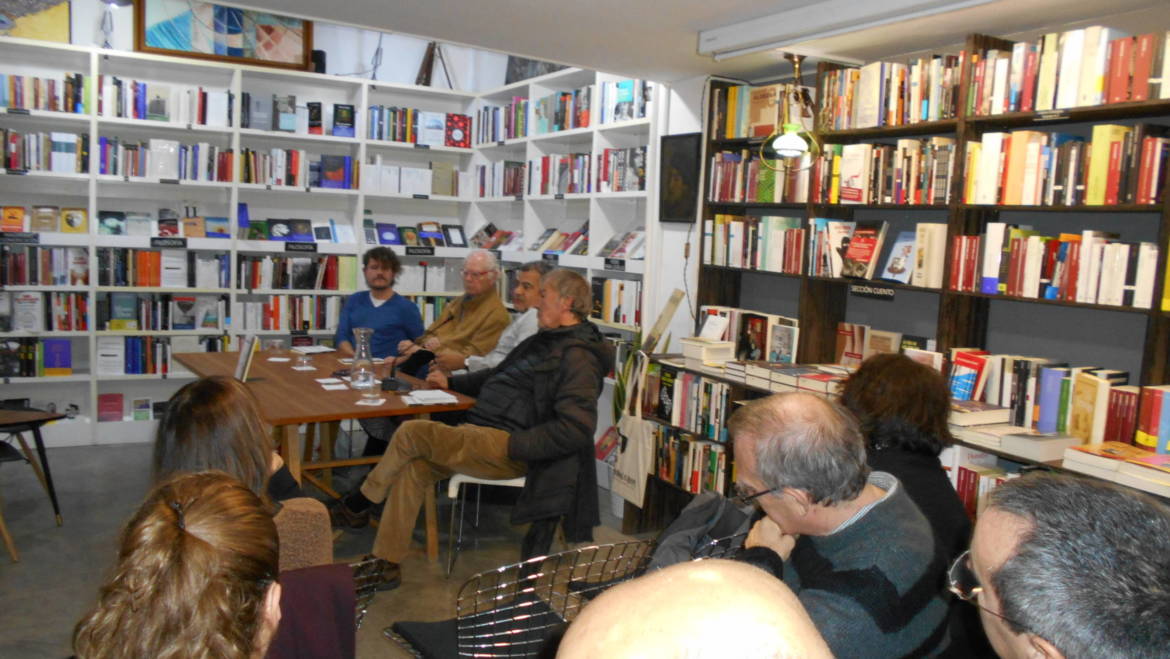 Wences Ventura presenta su novela “La destreza amatoria” en la Ramon Llull, Valencia. Con F.Ferrer Lerín, José Luis Falcó y Miguel Blasco. (05/12/2019)