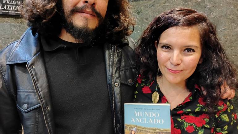Alejandro Espinosa Fuentes presentó “Mundo anclado” en la librería Lata Peinada Madrid 20/10/2023